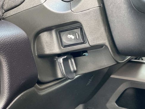 Certified 2022 RAM 2500 Big Horn w/ Level A Equipment Group image 32