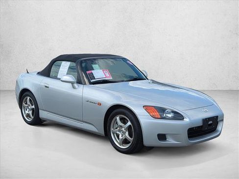 Used 2002 Honda S2000 image 3