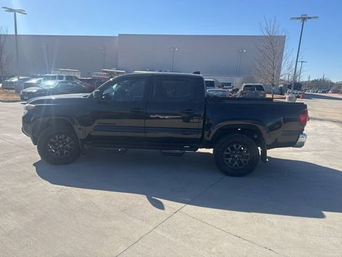 Used 2023 Toyota Tacoma SR5 image 5