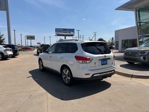 Used 2014 Nissan Pathfinder Platinum w/ Platinum Premium Package image 7