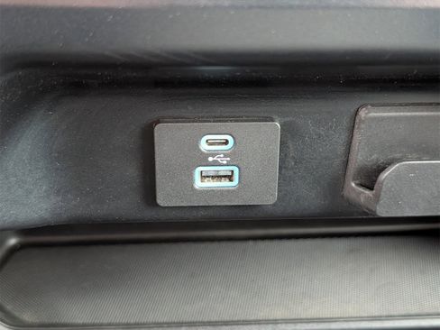 Used 2023 Ford F150 XL image 19