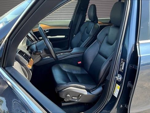 Used 2023 Volvo XC90 B6 Plus w/ Protection Package AWD/4WD image 20