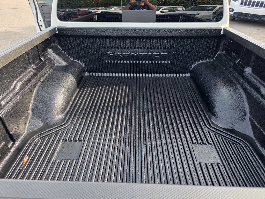 Used 2026 Nissan Frontier SV w/ All-Weather Content Package AWD/4WD image 14