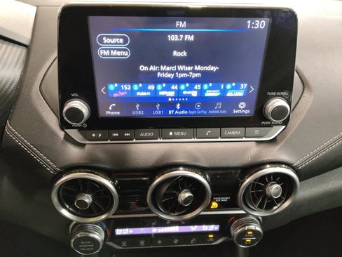 Used 2022 Nissan Sentra SV w/ All-Weather Package image 25