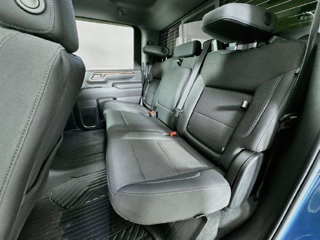 Used 2025 Chevrolet Silverado 2500 LT w/ All Star Edition AWD/4WD image 22