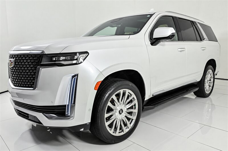 Used 2021 Cadillac Escalade Premium Luxury AWD/4WD image 5