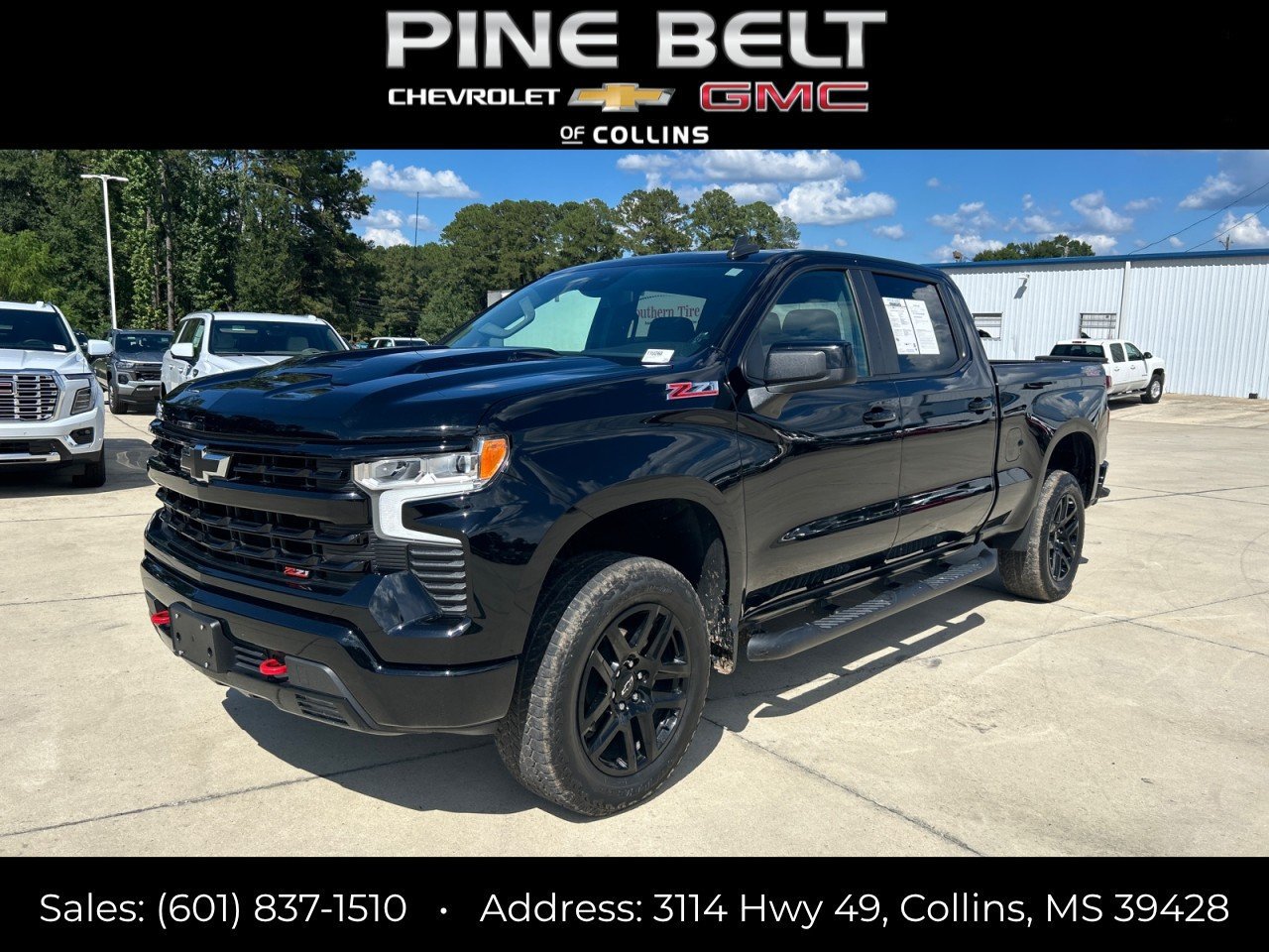Used 2023 Chevrolet Silverado 1500 LT Trail Boss AWD/4WD image 1