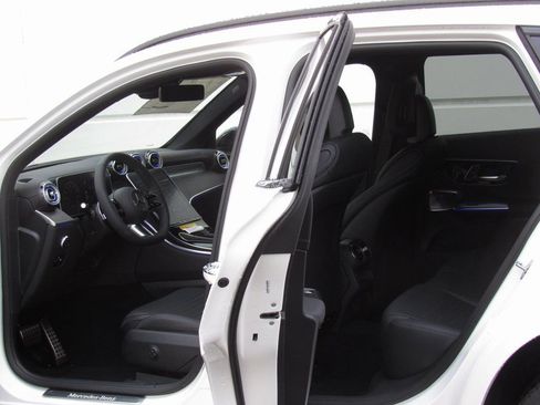 New 2026 Mercedes-Benz GLC 300 4MATIC image 13