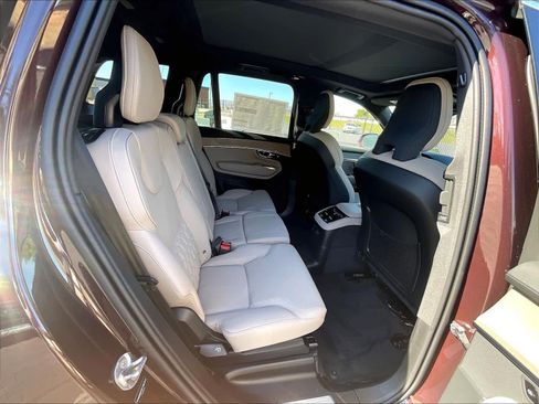 New 2026 Volvo XC90 T8 Plus w/ Protection Package Premier image 27