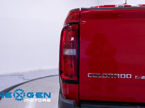 Used 2018 Chevrolet Colorado ZR2 image 53