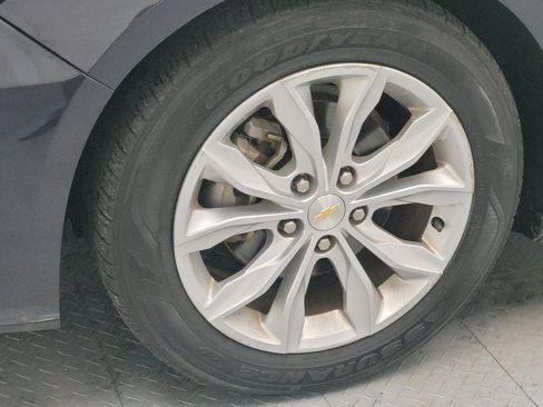 Used 2023 Chevrolet Malibu LT image 31