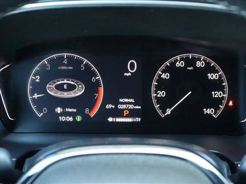 Used 2025 Honda Pilot Touring image 15