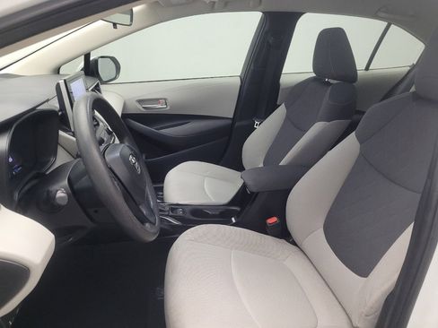 Used 2021 Toyota Corolla LE FWD image 17