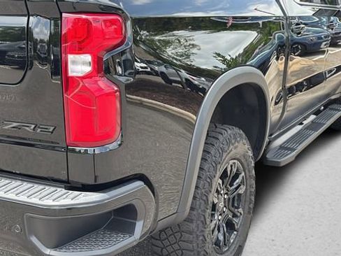 Used 2025 Chevrolet Silverado 1500 ZR2 w/ Technology Package AWD/4WD image 36