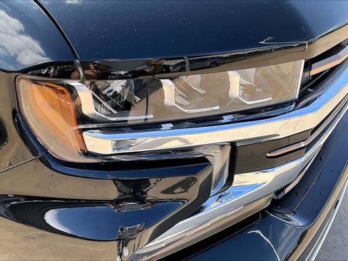 Used 2022 Chevrolet Silverado 1500 High Country w/ Technology Package image 27