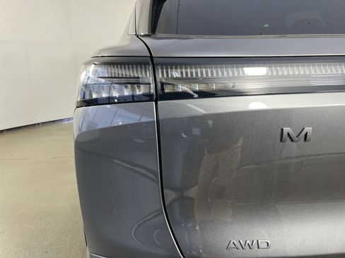 New 2025 Nissan Murano SV image 28