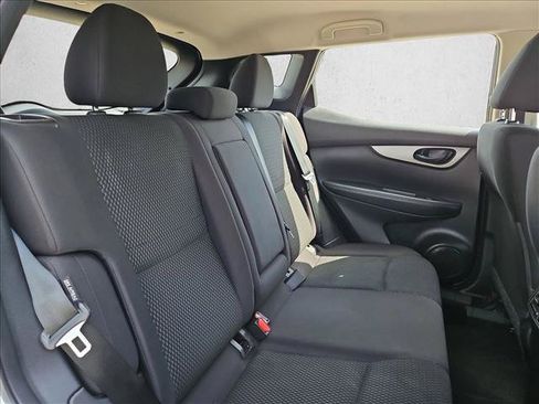 Used 2022 Nissan Rogue Sport S AWD/4WD image 19