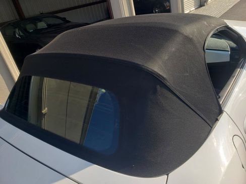 Used 2006 BMW M Roadster image 24