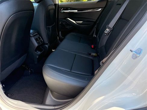 New 2026 Kia Seltos SX w/ SX Sunroof Package image 7