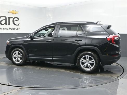 Used 2023 GMC Terrain SLE w/ Driver Convenience Package image 51