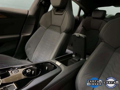 Used 2023 Audi e-tron GT Premium Plus image 62