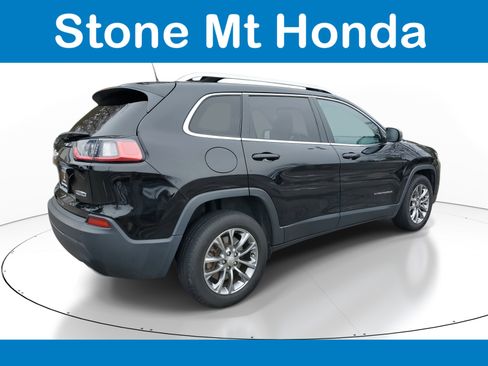 Used 2019 Jeep Cherokee Latitude Plus image 6