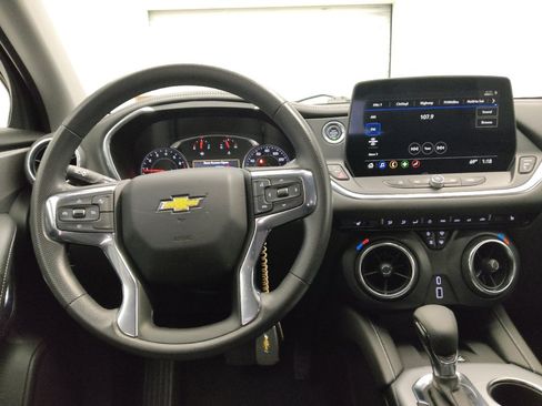 Used 2024 Chevrolet Blazer LT w/ Convenience Package FWD image 22