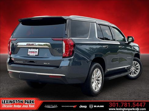 Used 2021 GMC Yukon SLT w/ SLT Premium Package AWD/4WD image 5