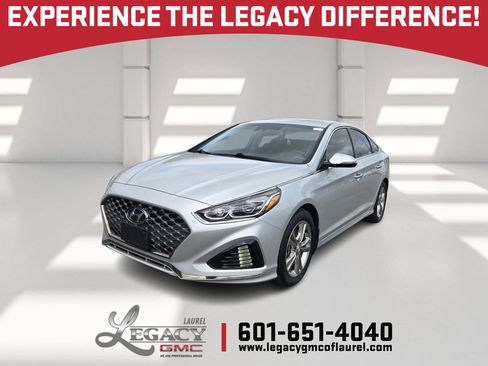 Used 2019 Hyundai Sonata Limited image 1