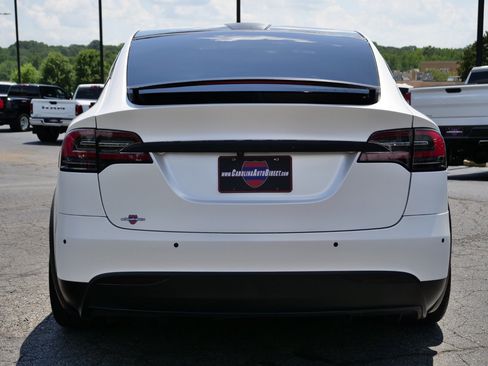 Used 2016 Tesla Model X 90D AWD/4WD image 23