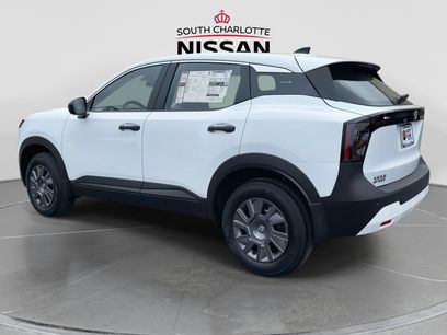New 2026 Nissan Kicks S