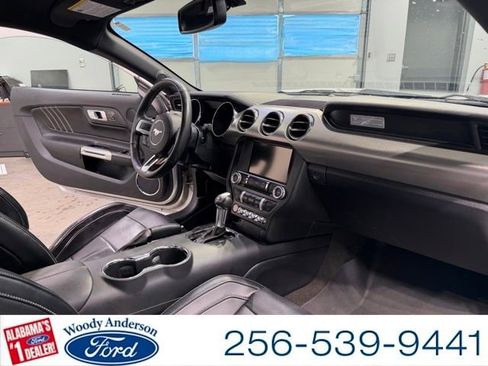 Used 2015 Ford Mustang GT Premium w/ Equipment Group 401A RWD image 25