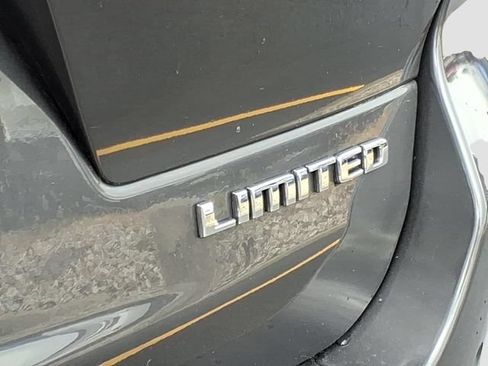 Used 2021 Jeep Grand Cherokee L Limited AWD/4WD image 31