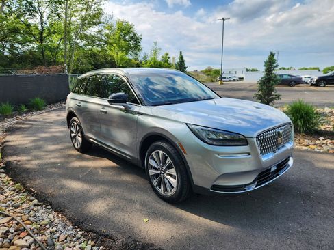 Used 2022 Lincoln Corsair Reserve w/ Elements Package image 7