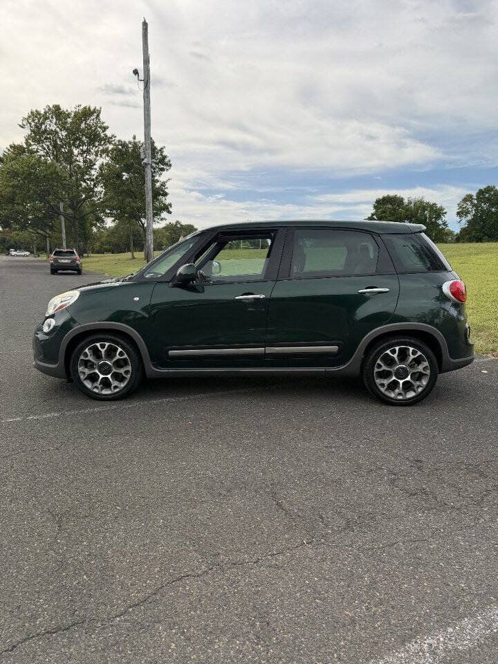 Used 2014 FIAT 500L Trekking w/ Popular Equipment Group FWD image 4