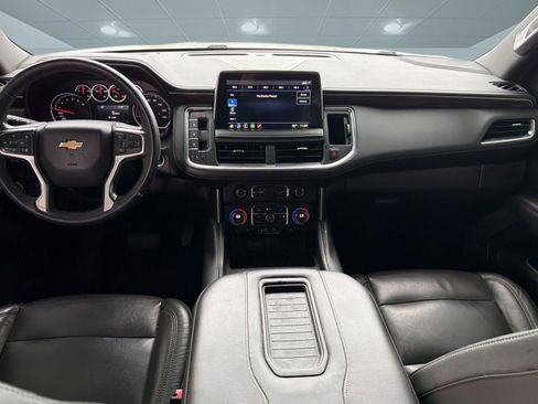 Used 2021 Chevrolet Tahoe LT w/ LT Signature Package RWD image 15