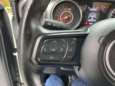 Used 2020 Jeep Wrangler Unlimited Sport S image 24