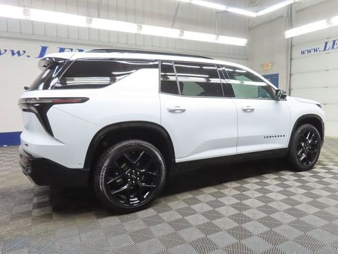 Used 2026 Chevrolet Traverse RS AWD/4WD image 6