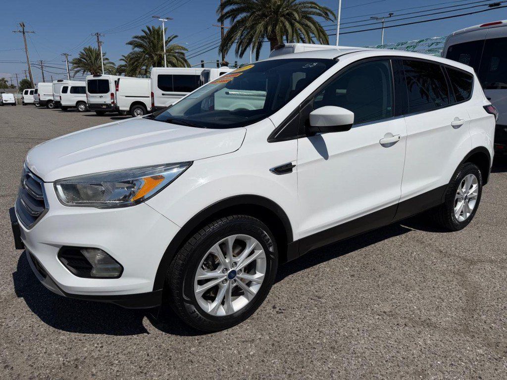 Used 2017 Ford Escape SE AWD/4WD image 12