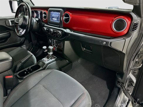 Used 2021 Jeep Gladiator Rubicon w/ Trailer Tow Package image 28
