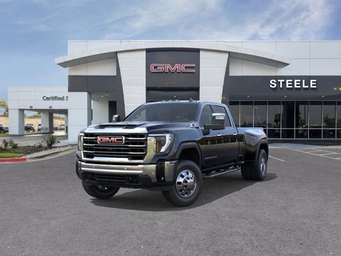 New 2026 GMC Sierra 3500 SLT w/ SLT Convenience Package AWD/4WD image 8