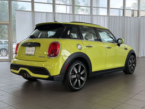 Used 2024 MINI Cooper S FWD image 9