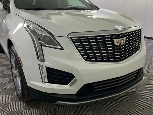 Used 2025 Cadillac XT5 Premium Luxury w/ Technology Package AWD/4WD image 8