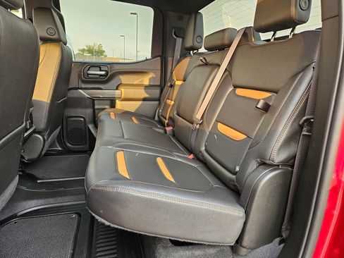 Used 2021 GMC Sierra 1500 AT4 AWD/4WD image 30