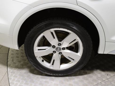 Used 2019 Audi Q5 2.0T Premium Plus w/ Premium Plus Package AWD/4WD image 36