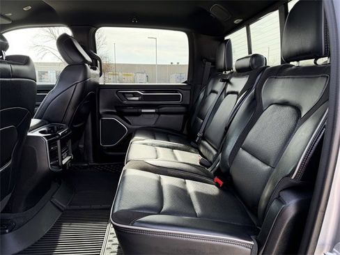 Used 2020 RAM 1500 Laramie image 28