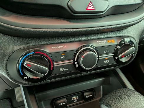 Used 2023 Kia Soul LX w/ Option Group 015 image 25