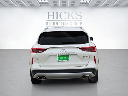 Used 2019 INFINITI QX50 Luxe w/ Navigation Package image 6
