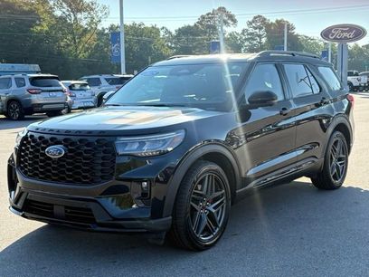 Used 2025 Ford Explorer ST