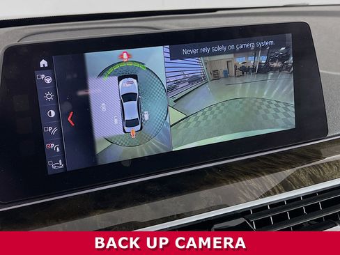 Used 2018 BMW 530e xDrive image 10